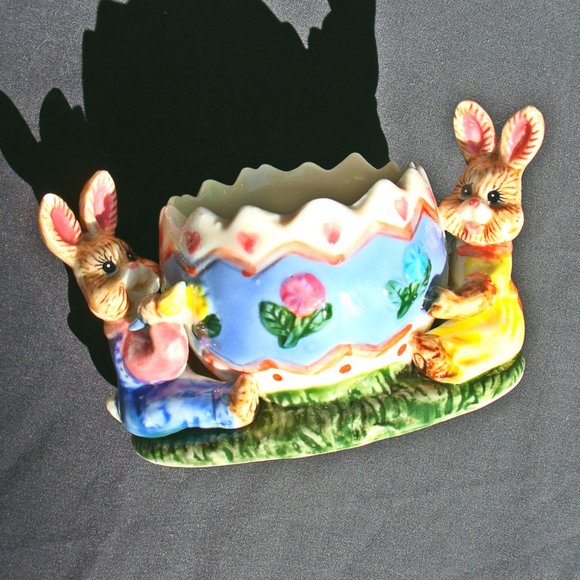 Vintage Ceramic Bunny Rabbit Figurine Easter Gift - Picture 2 of 7